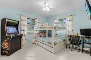 Green Oasis Retreat - Cape Coral - 6