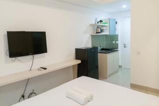 Cozy Studio at Barsa City Apartment By Travelio - Seturan - 4