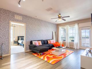 Chic spacious 2BA 2BR with views of pool - Orlando - 7