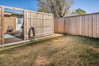 The Solstice l Hot Tub EV Charger Private Yard - Amarillo - 7