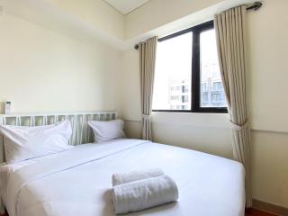 Comfort Stay 2BR at Meikarta Apartment By Travelio - Cikarang - 2