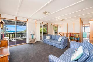 Ocean Vista Large Modern Home With Ocean Views - Guilderton - 2