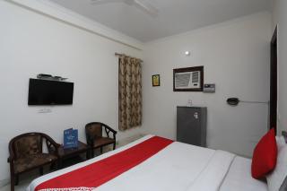 Hotel Singh Residency - Gurgaon - 8