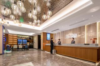 Park Inn Guangzhou Railway Station Yuexiu International Conference Center - 1