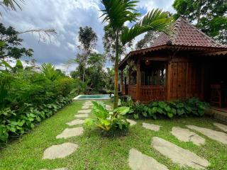 Umah Tamu Villa - Penginyahan - 1