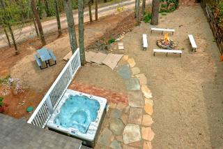 The Skybox Lodge - 2