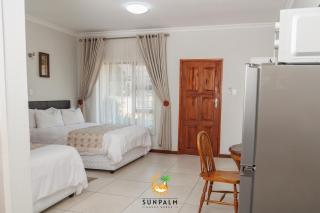 Sunpalm Guesthouse - Nelspruit - 7