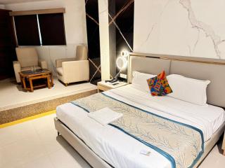 Hotel Avantika - Lucknow - 1