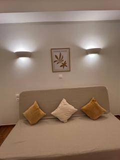 Central escape- Bright New apt - 9