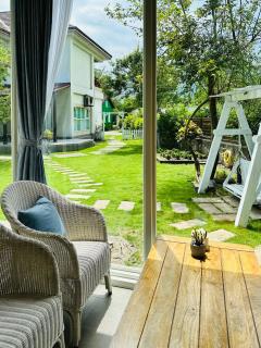 OwlStay Green Villa - 3