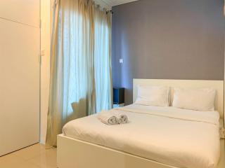 2BR Apartment with Queen Bed (Single Bed x2) at GP Plaza By Travelio - Jakarta - 5