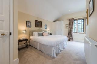 Ebrington Manor by Birch Stays - 1