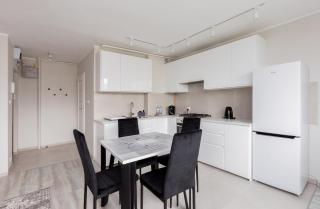 Przymorze Comfy Studio by BookingHost - 8