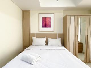 Homey Living Studio at Pollux Chadstone Apartment By Travelio - Cikarang - 0