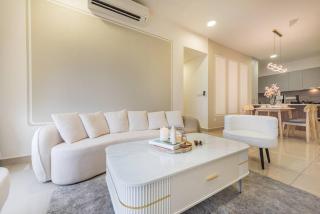 Pure White Home 8pax M Vertica MRT Infinity Pool - Kuala Lumpur - 6
