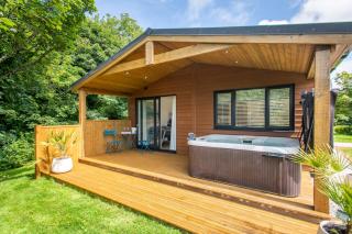 Maple Lodge - Hayle - 8