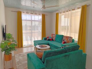 Penthouse near the Beach, 0742 for 616 then 120 - Mombaça - 0
