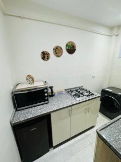 Moly House - 6
