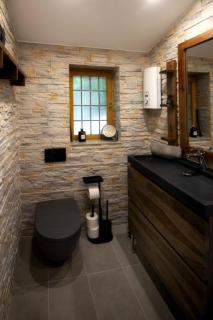 Palisander - - 8
