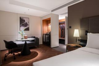 Intercity Hotel Yantai Binhai Square - Yantai - 4