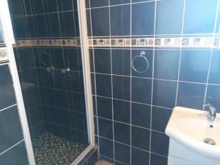 Anna's accommodation - Sunridge Park - 5
