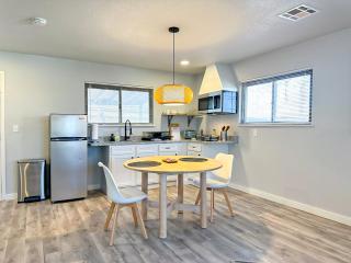 Spacious Budget 1br Near Will Rogers Garden #41b - 8