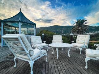 Kennedys Beach Villa - Hermanus - 5