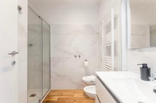 Bright Apartment 700m from Dergano M3 - Milan - 7