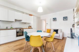 Bright Apartment 700m from Dergano M3 - Milan - 6
