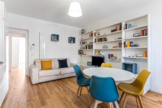 Bright Apartment 700m from Dergano M3 - Milan - 8