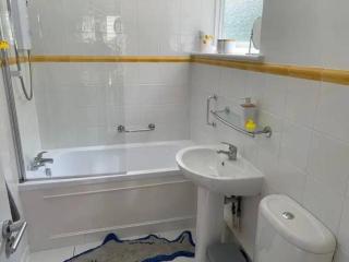 Jurassic Coast Holiday Home - Charmouth - 4