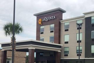La Quinta by Wyndham Warner Robins - Robins AFB - Warner Robins - 3