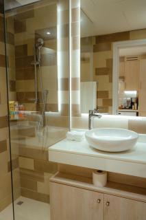 Your Elegant Palm Paradise- Fully Equipped - Dubai - 2