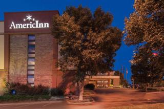 AmericInn by Wyndham Omaha - Omaha - 7