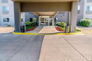 Country Inn & Suites by Radisson, Brookings - Brookings - 8