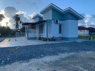 Tiny house by Cg Azizan & Milah - Alor Tampang - 7
