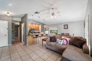 Lakeside Retreat with Private Boat Ramp home - Clearlake - 6