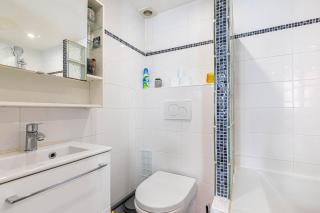 GuestReady - Beau Séjour près de Canal St Martin - Paris - 1