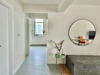 FavDubai presents Cozy 2BR apartment just a few steps to JBR Beach & Bla Bla Dubai with amazing Marina Yachts view, pool & gym & parking Housekeeping service upon request Enjoy The Best Part of Dubai - Dubai - 4
