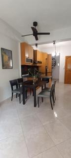 Bougainvillea Apartment Spacious Family Home in Zakynthos Town - 4
