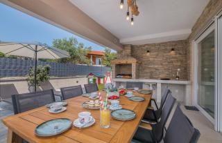 Villa Lusarci with pool - Krk - 5