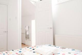 Stylish Renovated Home Near Headingley & Park - Headingley - 5