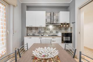 Charming Apartment Near Villa Bellini in Catania - Cibali - 5