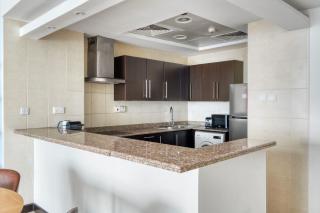 Blueground JLT pool playroom fitness center DXB-1532 - 2