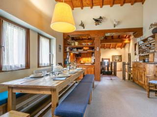 Chalet individuel, chaleureux avec cheminée et WIFI à Val-d'Isère - FR-1-694-99 - 2