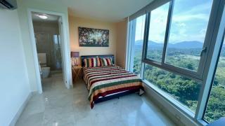 Apartment with Spectacular Ocean Jungle Views - 7