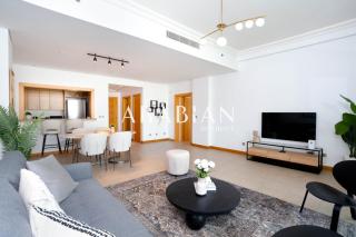 Beautiful 1BR Palm Jumeirah with park views, pool and beach access - Dubai - 2