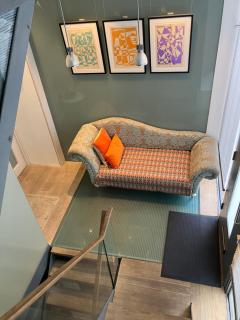 Modern self-contained Ground and Basement studios - London - 9