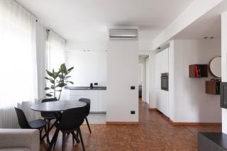 Youhosty- Terragni 31 - Milan - 5