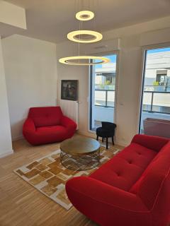 La Varenne Standing - 7